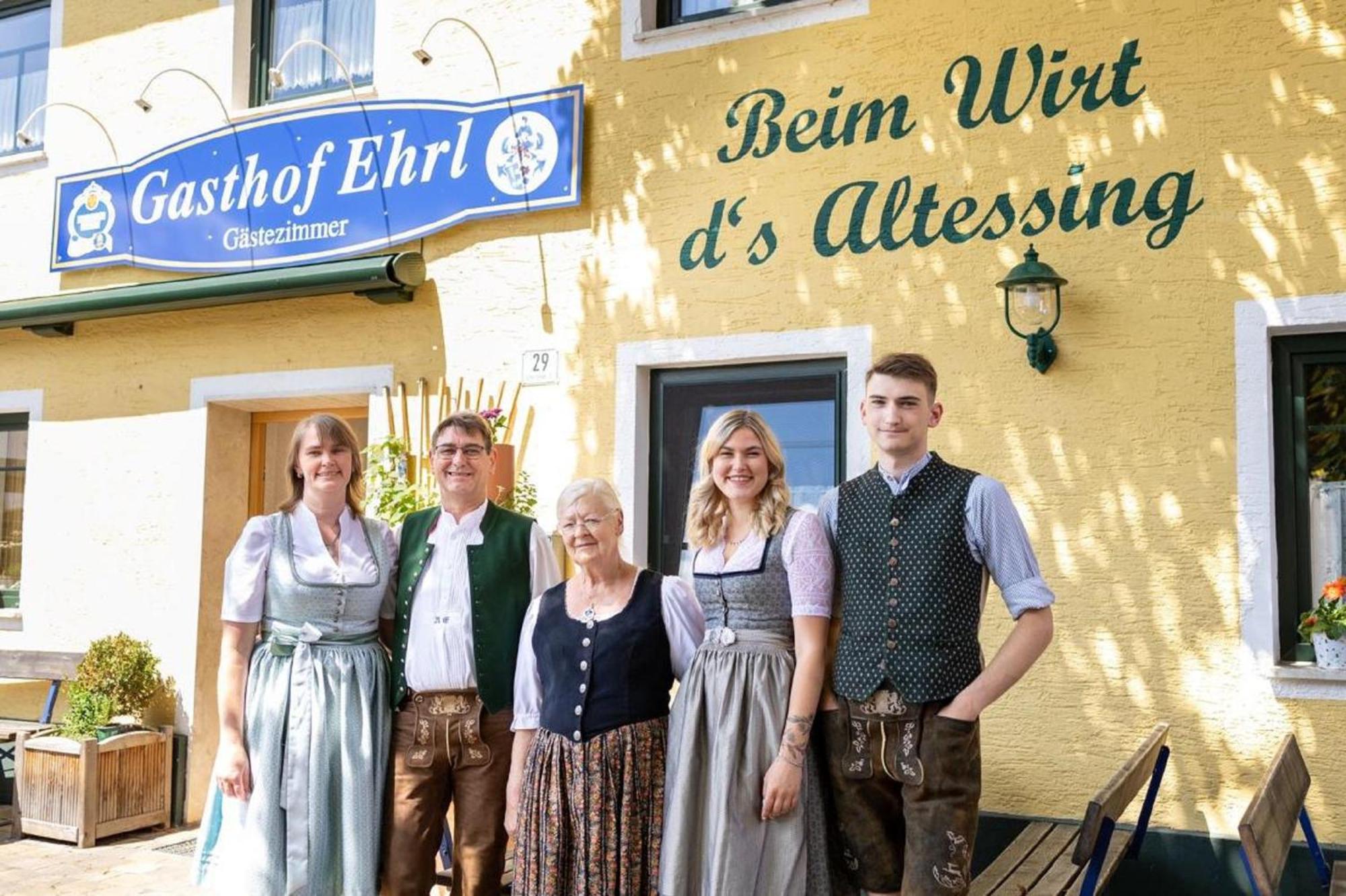 Gasthof Ehrl Essing Buitenkant foto